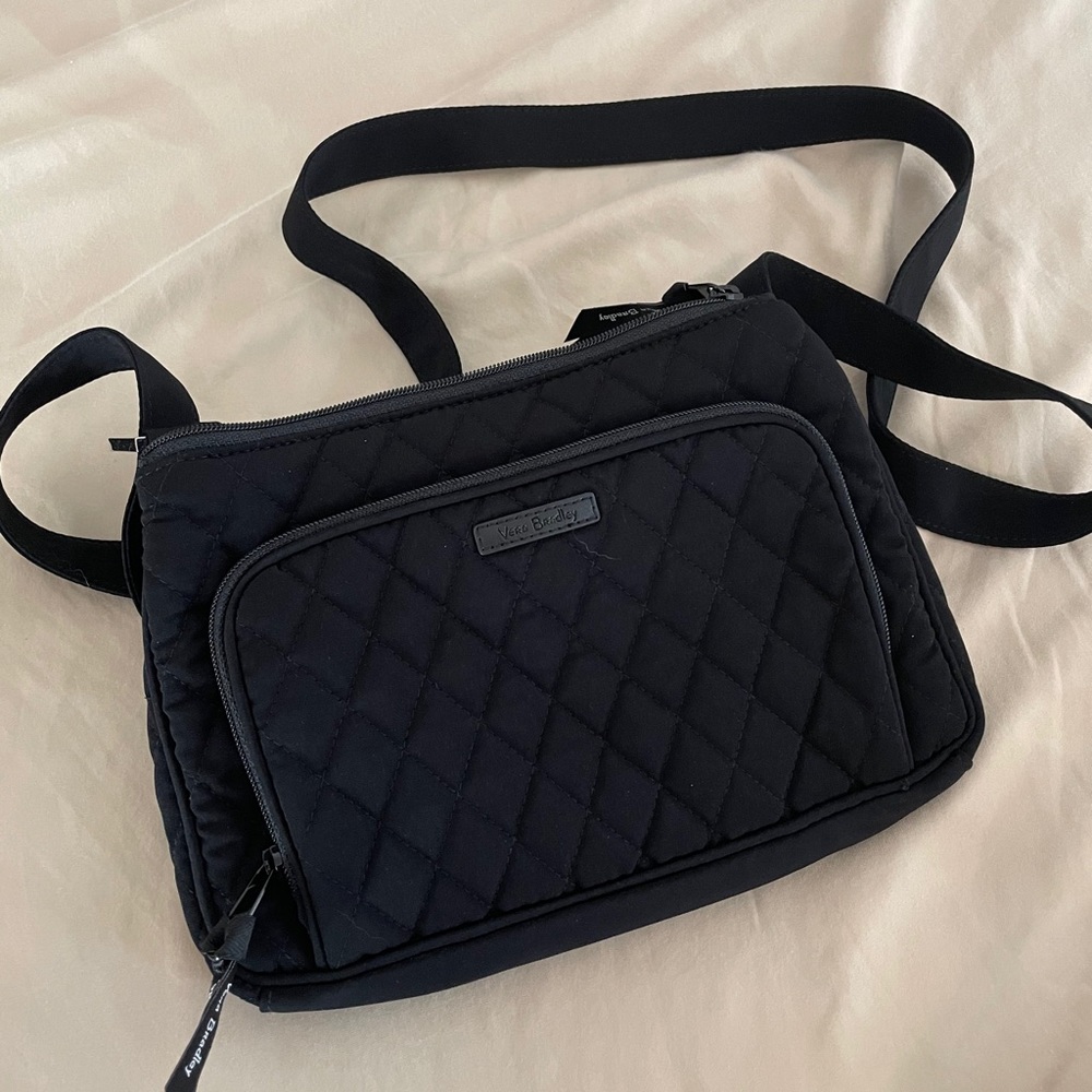 Vera Bradley purse (black)